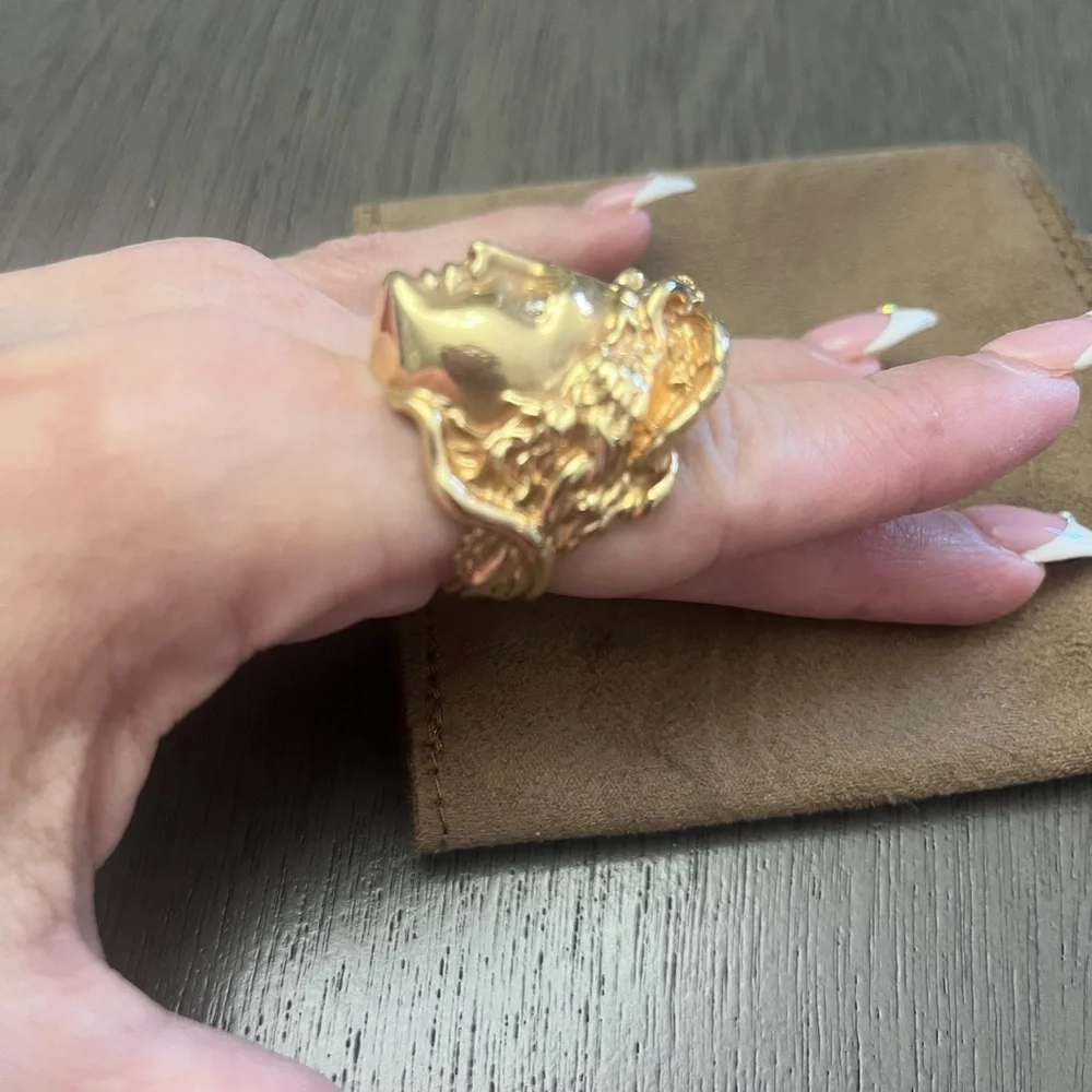 Gold Medusa Statement Ring - Picture 3 of 6